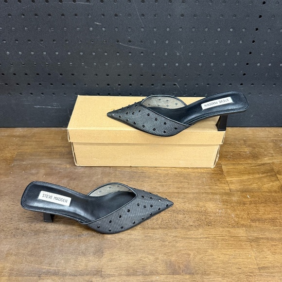 Used W/ Box! Women's Steve Madden Mod Mesh Black Crystal Holiday Heels Size 7 - Picture 1 of 6